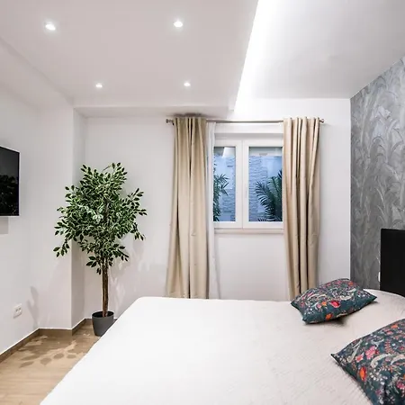 Spectrum Πανσιόν